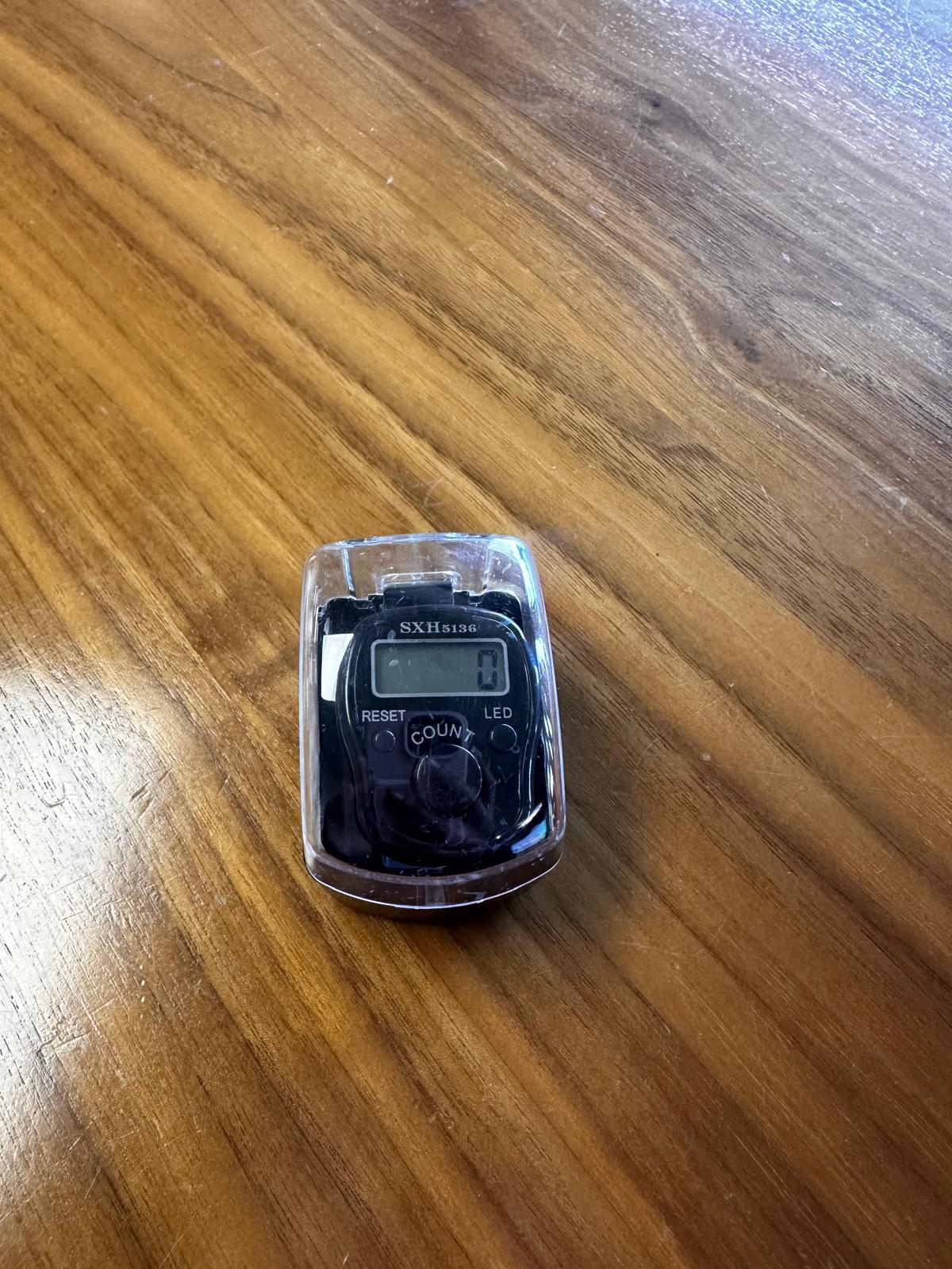 Black LED light dhikr clicker in case