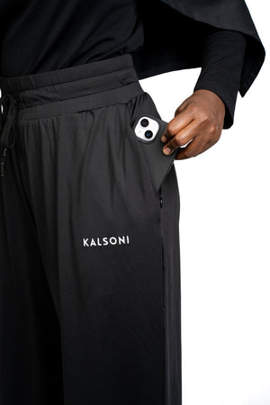 Kalsoni: High-Waisted Wide Leg Pants