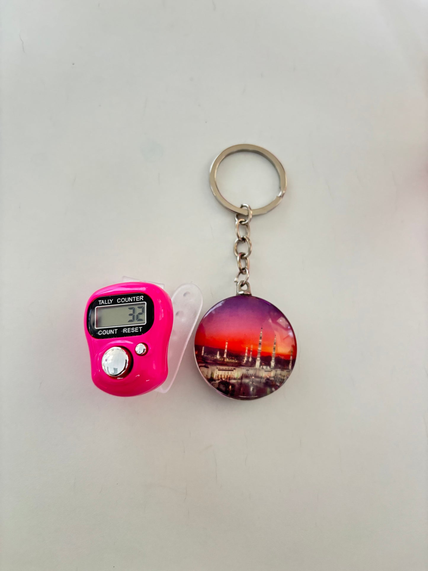 Dhikr Clicker Gift Set – Digital Tally Counter with Keychain (Pink)
